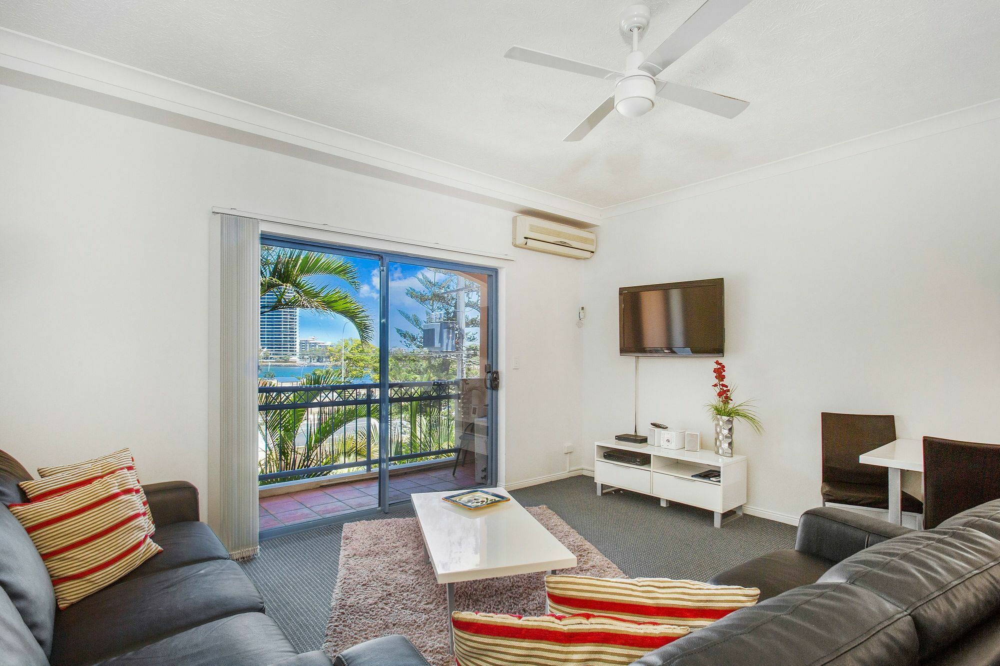 Bella Mare Coolangatta Beachside Apartments Gold Coast Ngoại thất bức ảnh